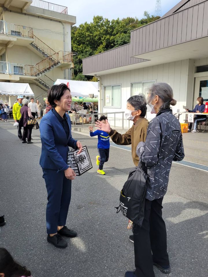 各地で秋のイベント満載❣️

学生さんや子ども達が、お手伝いをさpic4