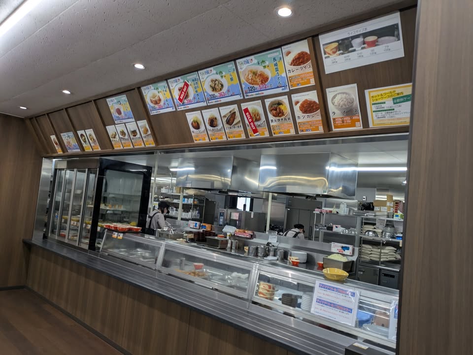 今日は午前中、仕事で広島市内へ。

久しぶりに広大ロースクールにpic5