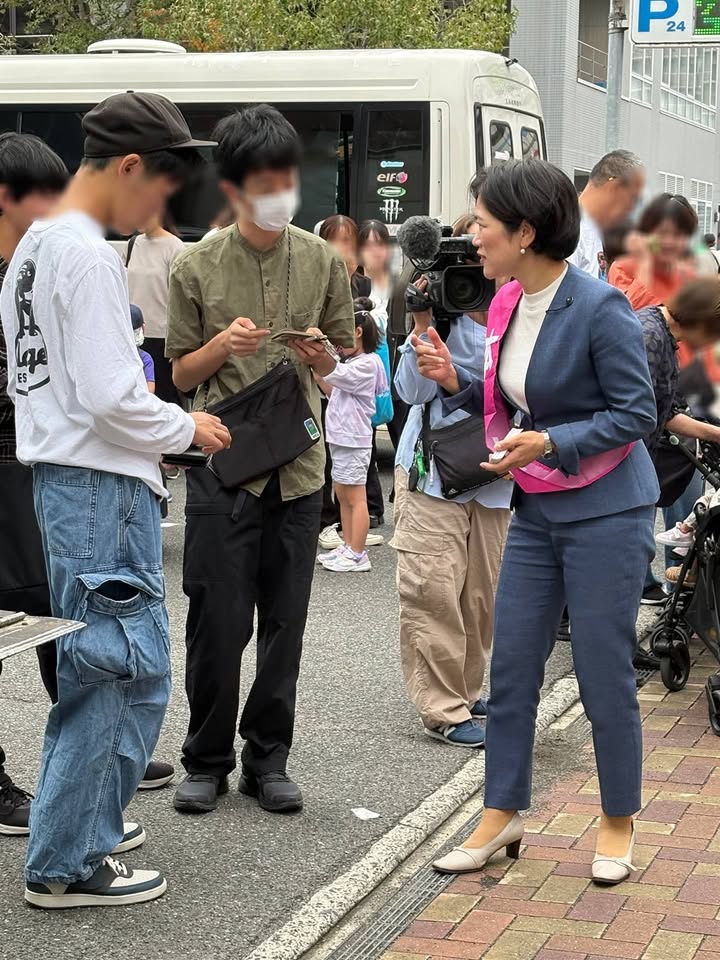 岩国祭り、大盛況！

団体の皆さんはもちろん、
商店街のお店一軒pic3