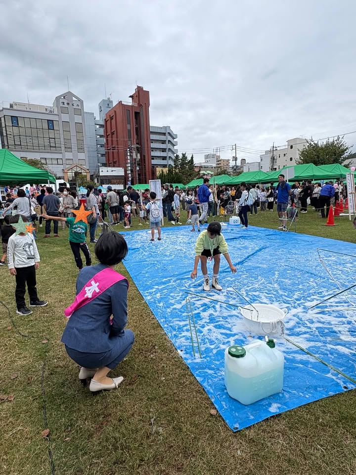 岩国祭り、大盛況！

団体の皆さんはもちろん、
商店街のお店一軒pic4