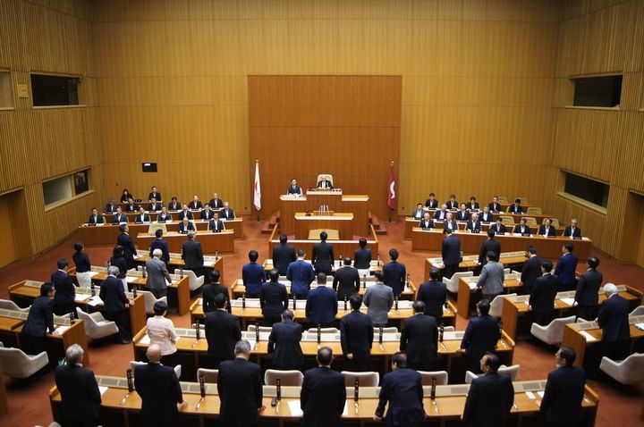 有近まちこです。

本会議で、各委員長から委員会での審査結果が報