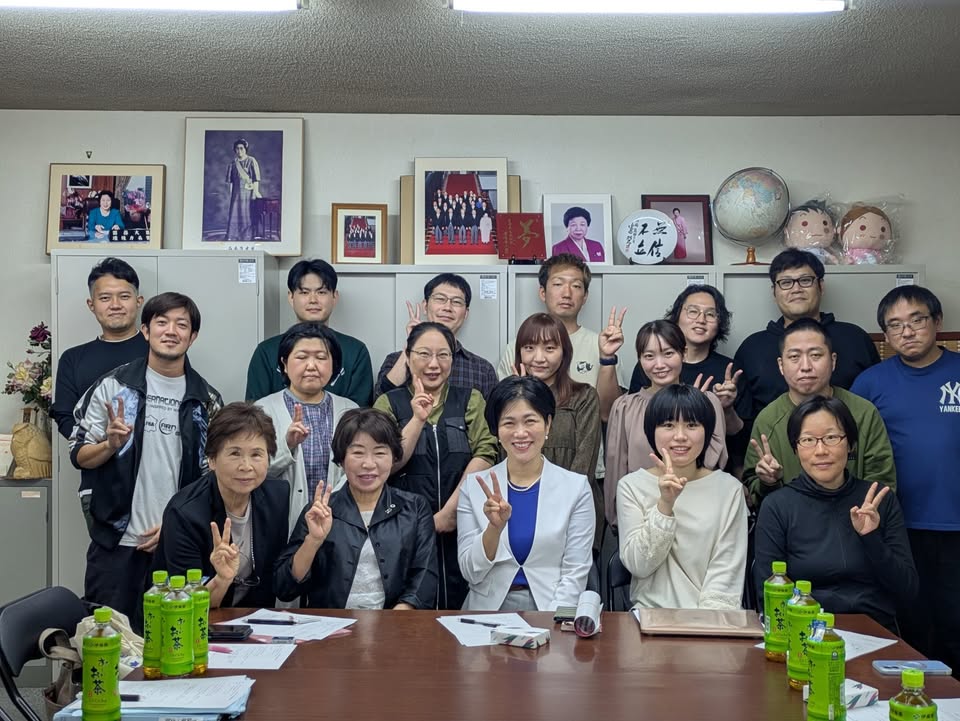 昨日は防府へ。

集会では、
少子化対策、一次産業、ソーラーパネpic2