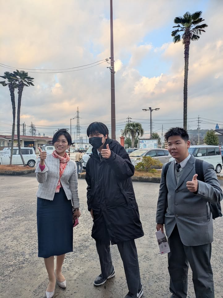 美祢市へ

「秋吉台」という日本最大級のカルスト台地と「秋芳洞（