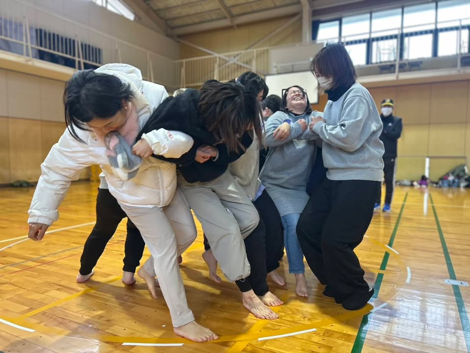 どんど焼きと
　本気のおしくらまんじゅう

伝統行事を繋いで、みpic3