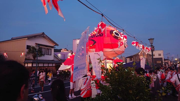 柳井の夏。金魚ちょうちんまつり。

今年も大にぎわいでした🎵pic2