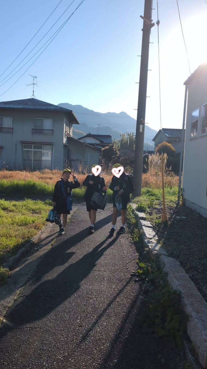 今日から新学期🌷

期待と不安で、
そわそわ、どきどきしていた子pic2