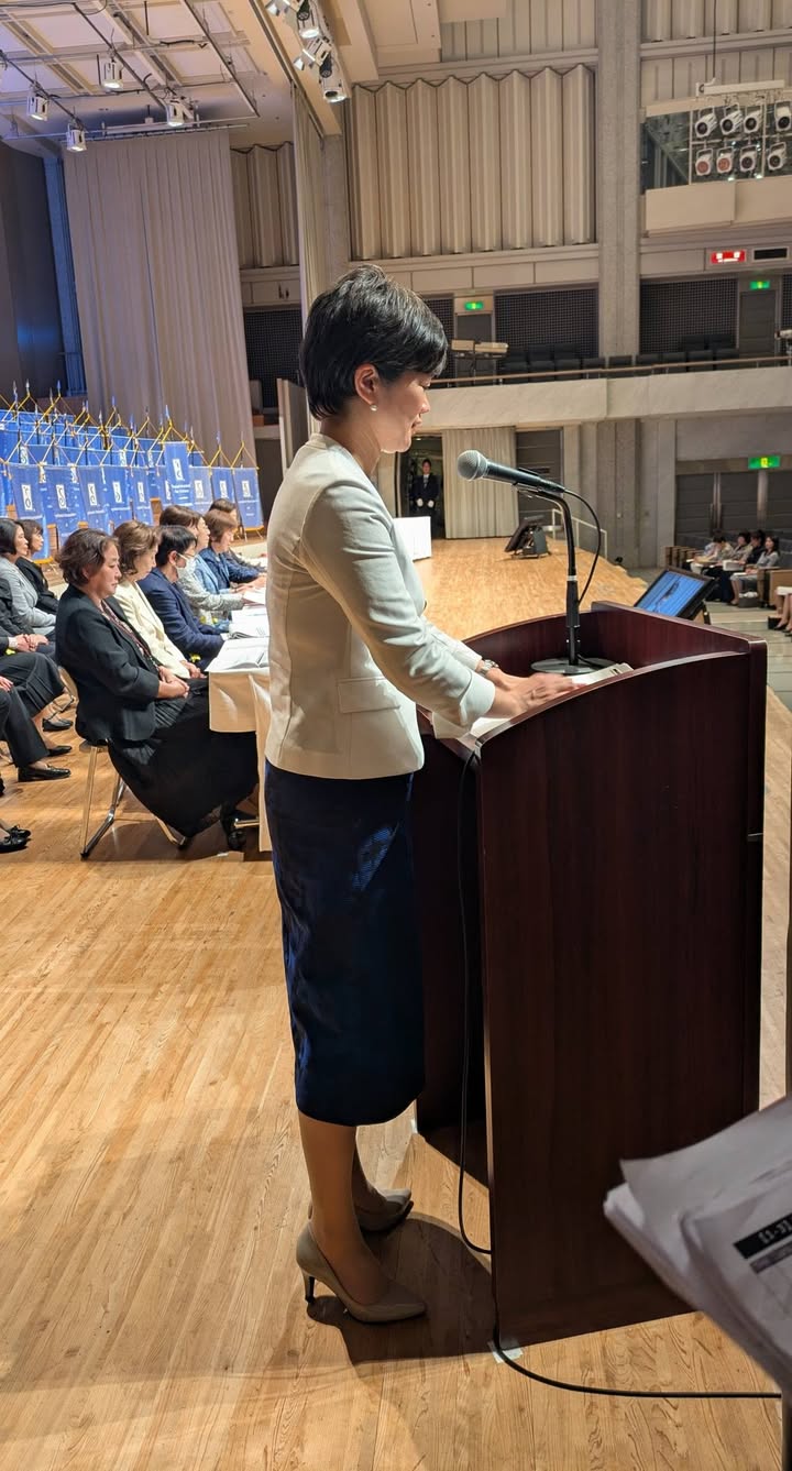 国際ソロプチミスト日本西リジョン40周年記念大会に出席。

「女