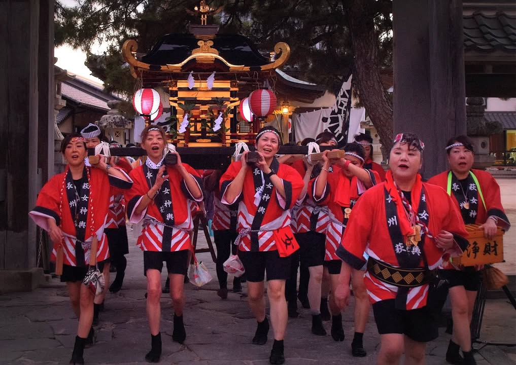 「会いに行こう！」#050
萩市

萩夏まつりの女神輿に参加させpic3