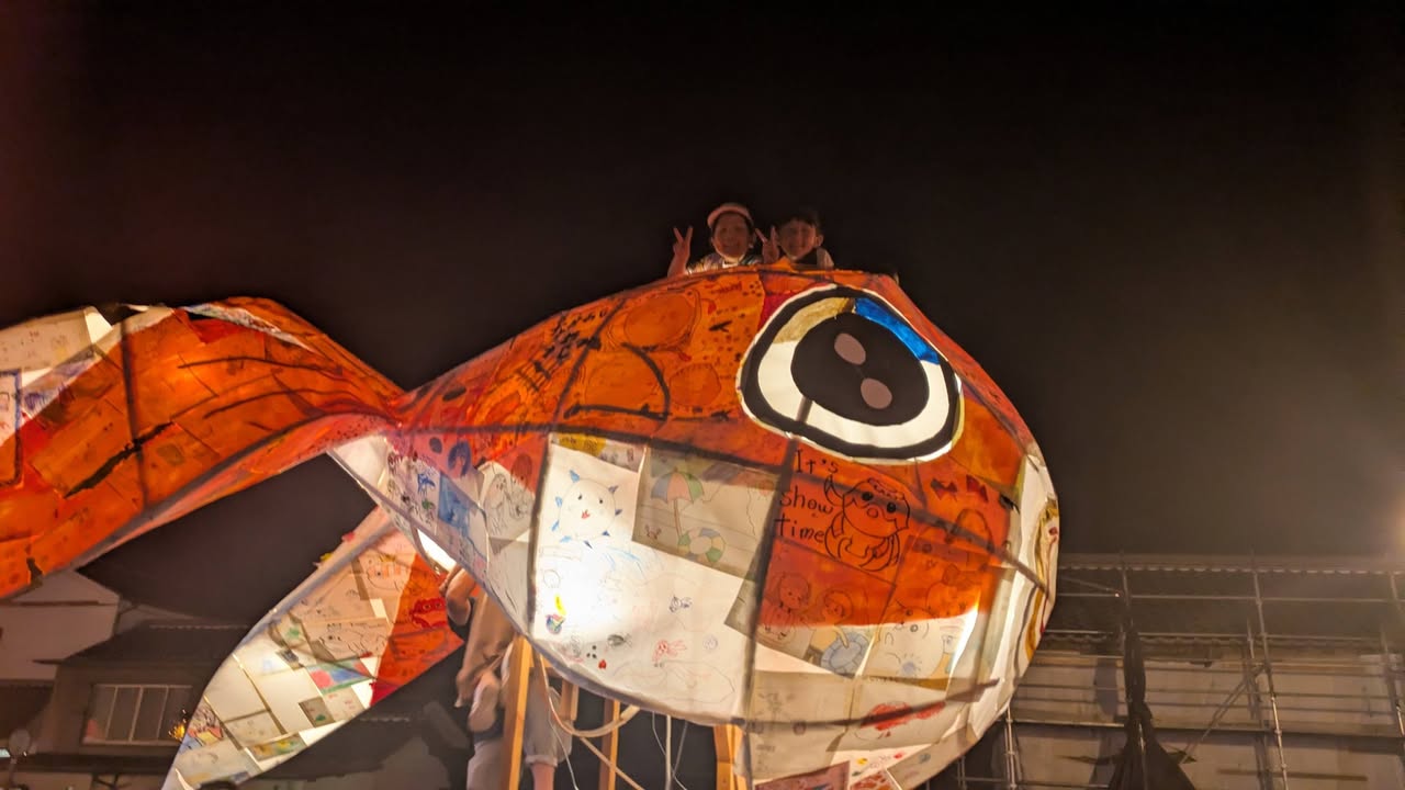 柳井金魚ちょうちん祭り

今年は、青森から弘前ねぷたがやってきまpic9