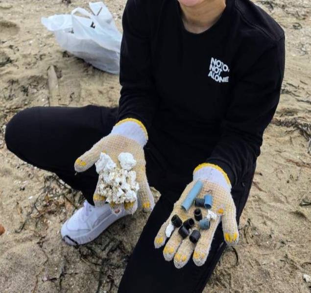 斉藤道場の子どもたちと一緒に、海岸に流れ着いたごみを拾いました。pic3