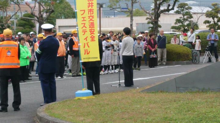 昨日は、柳井市交通安全フェスティバル。

事故は一瞬。
誰かの大pic2