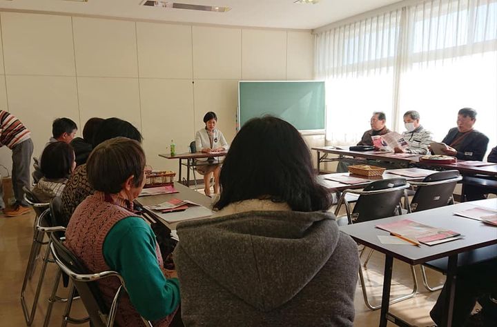 昨日、午前中は阿月の相ノ浦地区へ。

河津桜が咲き始めていましたpic4