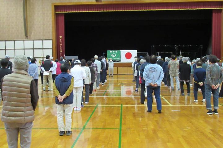 〈運動でコロナ予防！〉

柳井市老人スポーツ大会で、お元気な皆さpic3