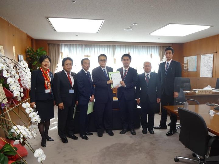 〈生で直接会う大切さ〉

山口県東部高速交通体系整備促進協議会のpic5