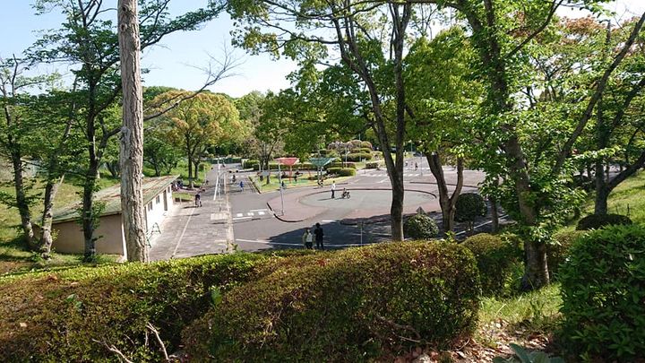 〈親子で学ぶ交通ルール〉

周南市交通教育センター(自転車公園)pic5