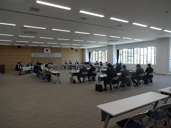 〈岩国柳井間バイパス〉

先日、岩国・柳井・大竹に関する3つの道