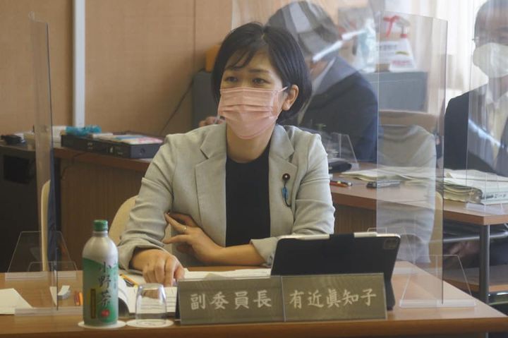 〈歴史教育，郷土教育〉

文教警察委員会で、

子どもたちに「正pic2