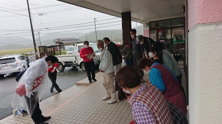 〈ふるさとを愛し、ふるさとに愛される〉

今日は雨で寒い中、

pic10