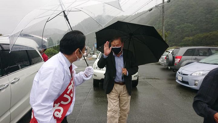 〈ふるさとを愛し、ふるさとに愛される〉

今日は雨で寒い中、

pic3