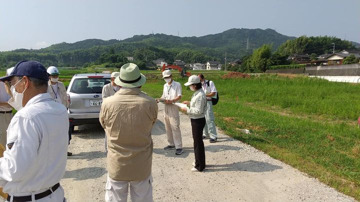 先日、柳井農林の農業関係を視察してきました。

まず、新庄南地区pic2